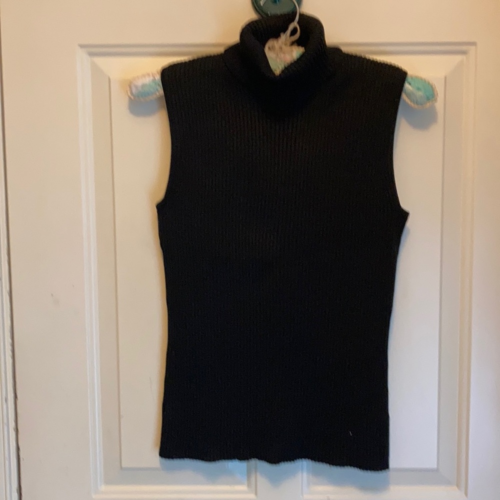 Chico’s sleeveless ribbed turtleneck